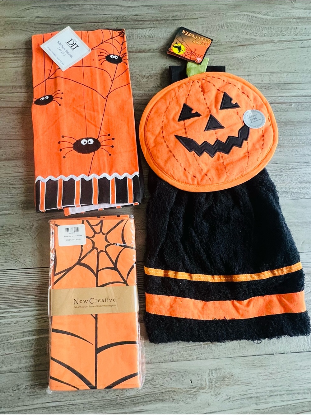 Halloween Kitchen Décor Bundle